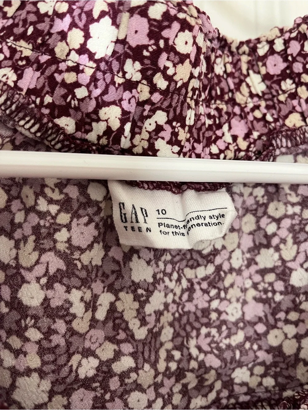 GAP Girls Floral Peplum Top - Plum & Cream